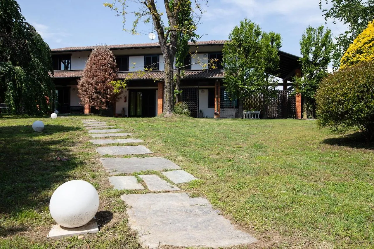 Hébergement de vacances Villa De Alberti Vergiate Italie